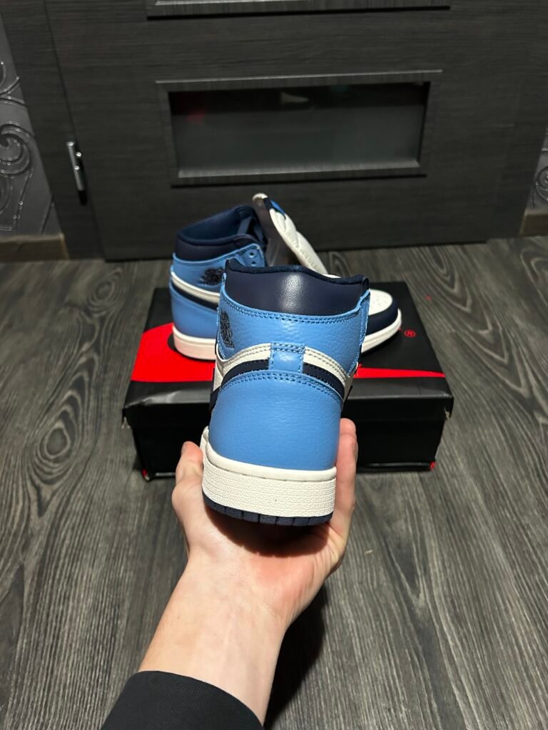 Nike Air Jordan 1 High – Obsidian