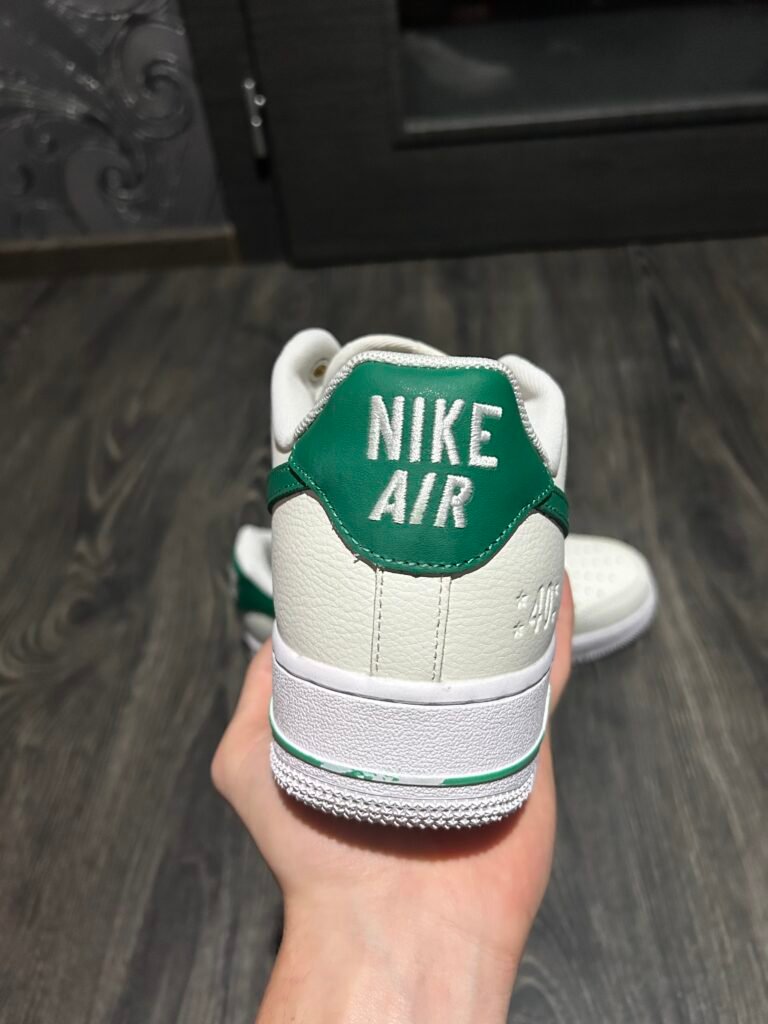 Nike Air Force 1’07 – Malachite Green