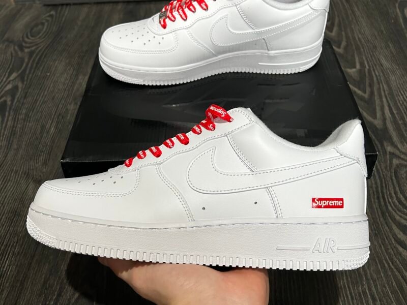 Nike Air Force 1’07 - Supreme White