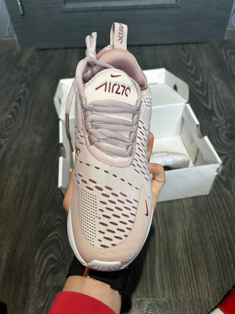 Nike Air Max 270 – Rose