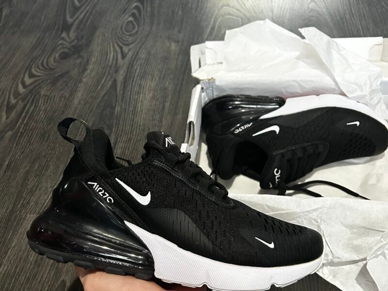 Nike Air Max 270 - Black