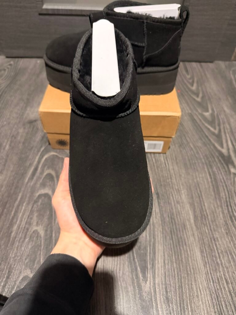 UGG Platform Mini Classic