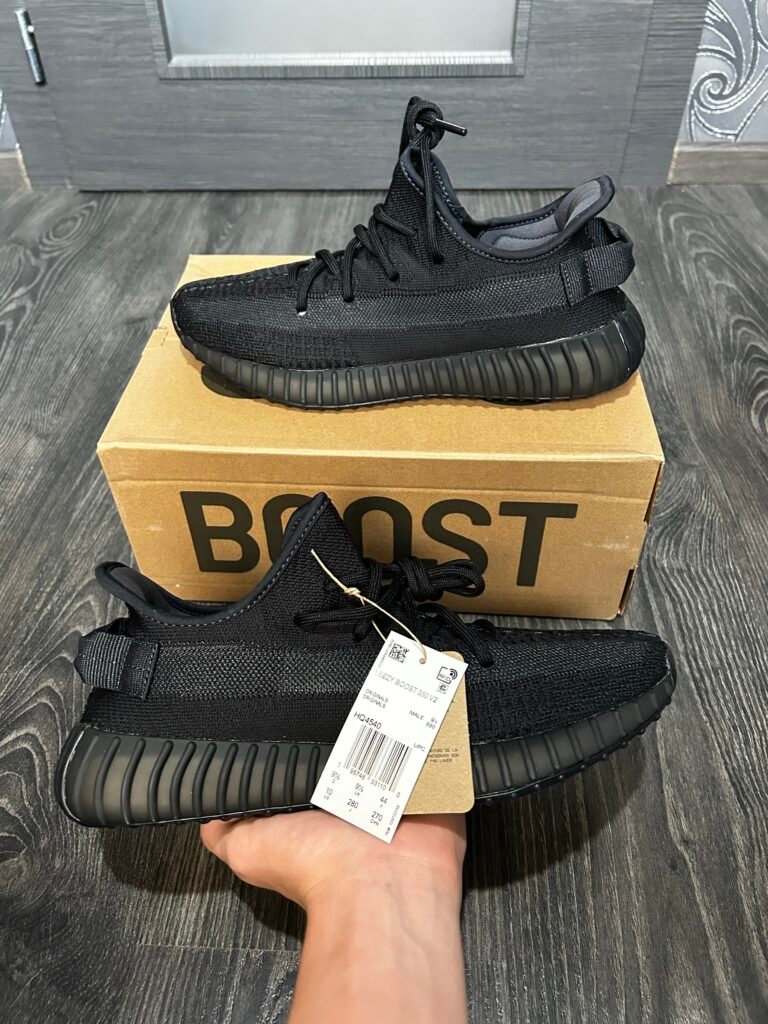 Adidas Yeezy Boost 350 V2 – Onyx