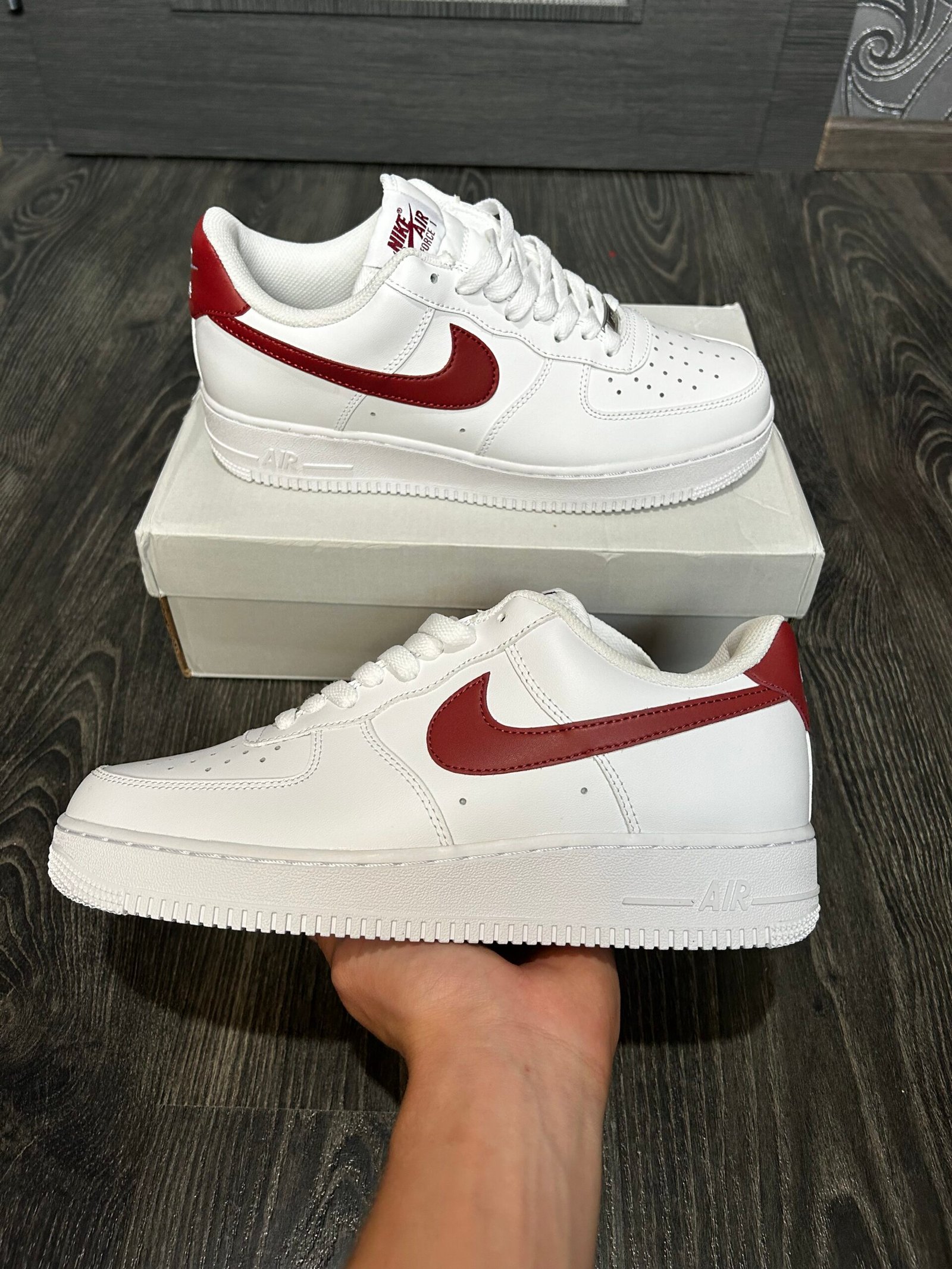 Nike Air Force 1’07 – White Fire Red