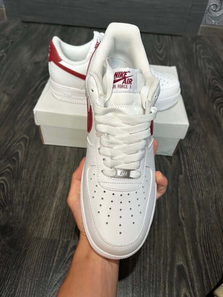 Nike Air Force 1’07 – White Fire Red