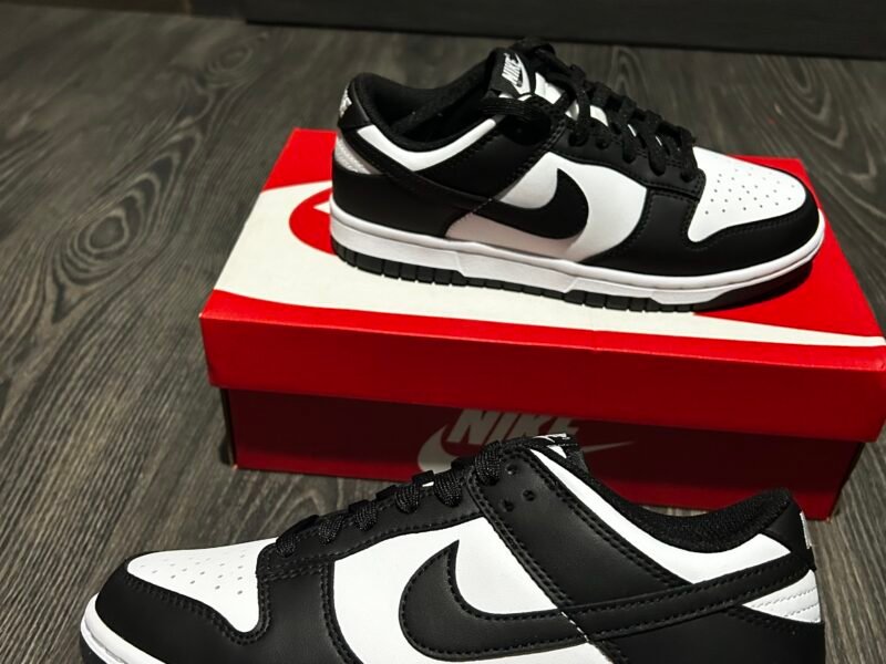 Nike Dunk Low - Panda