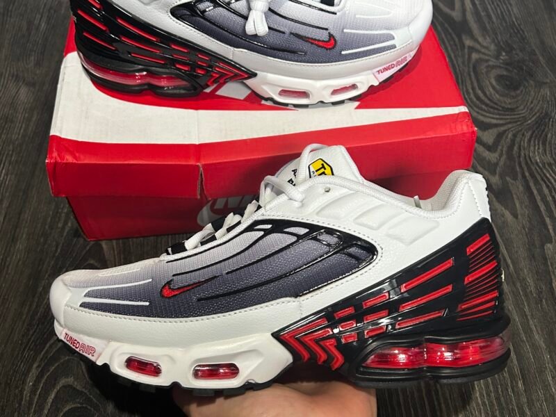 Nike Air Max Plus 3 – White / Black