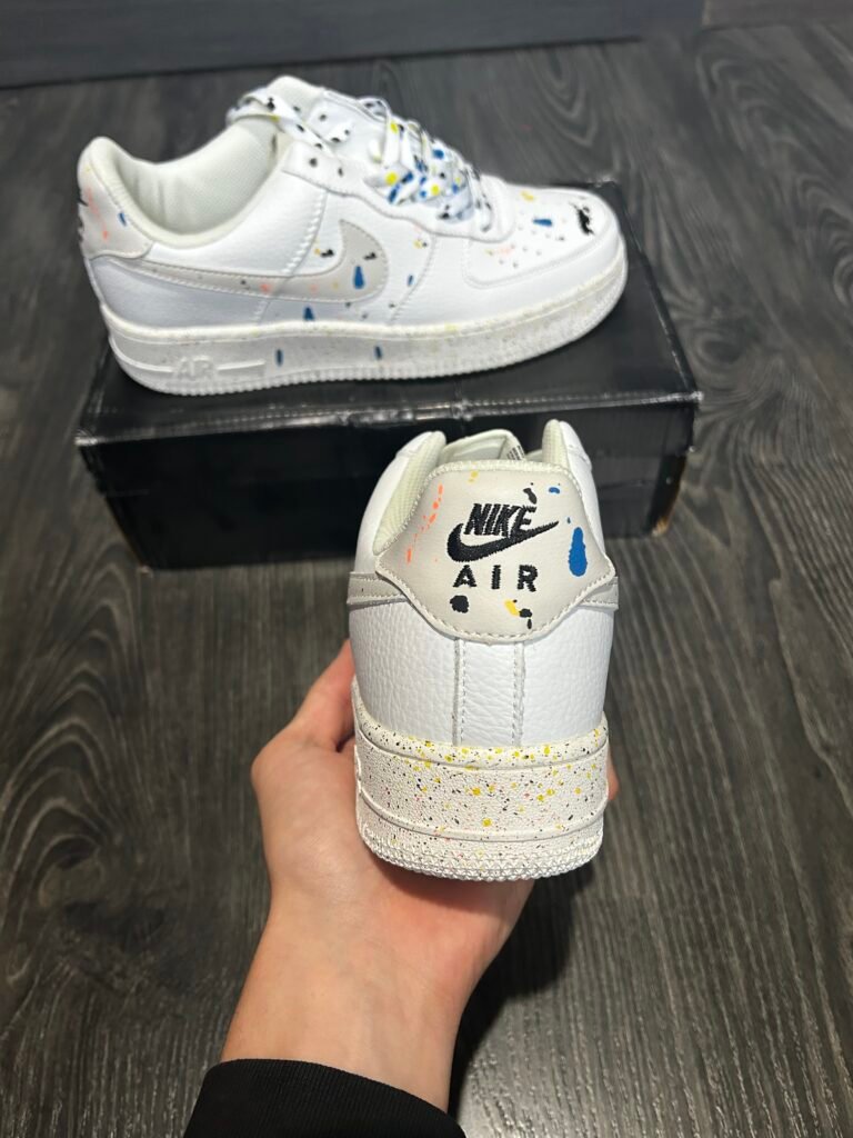 Nike Air Force 1’07 – Paint Splatter