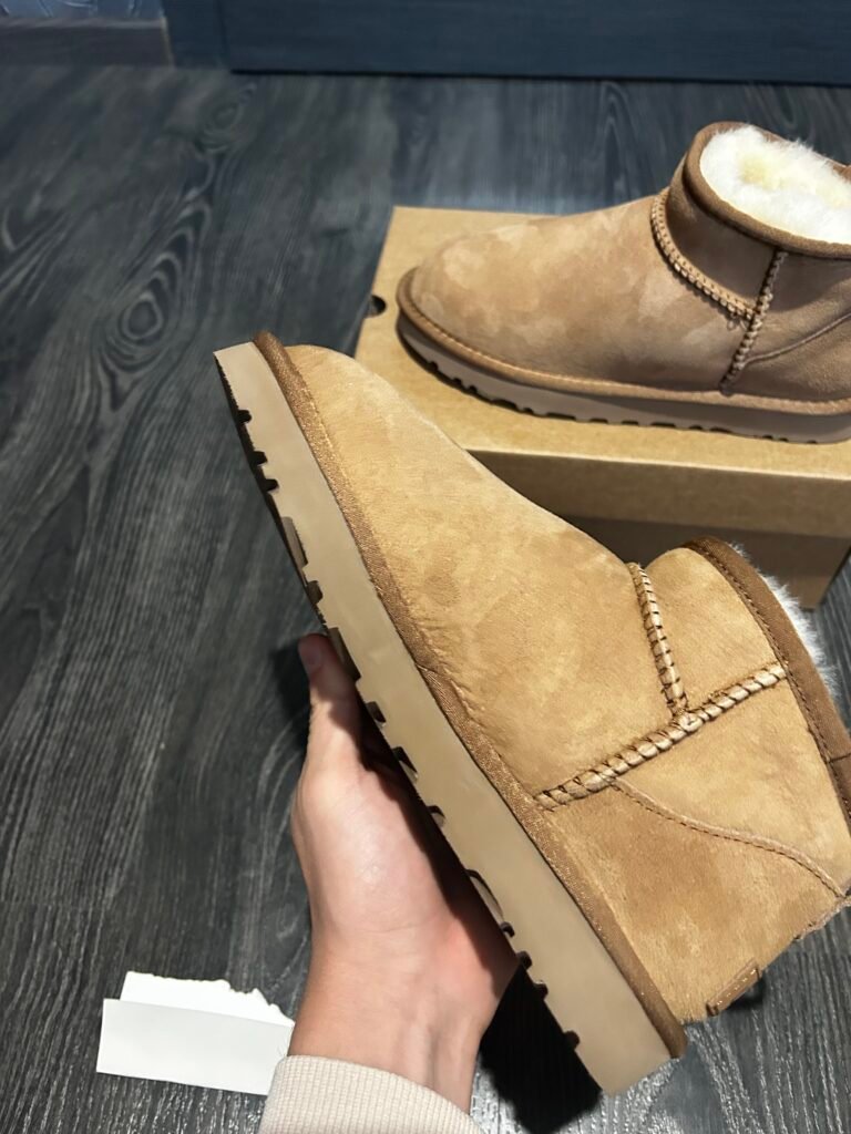 UGG Classic Ultra Mini